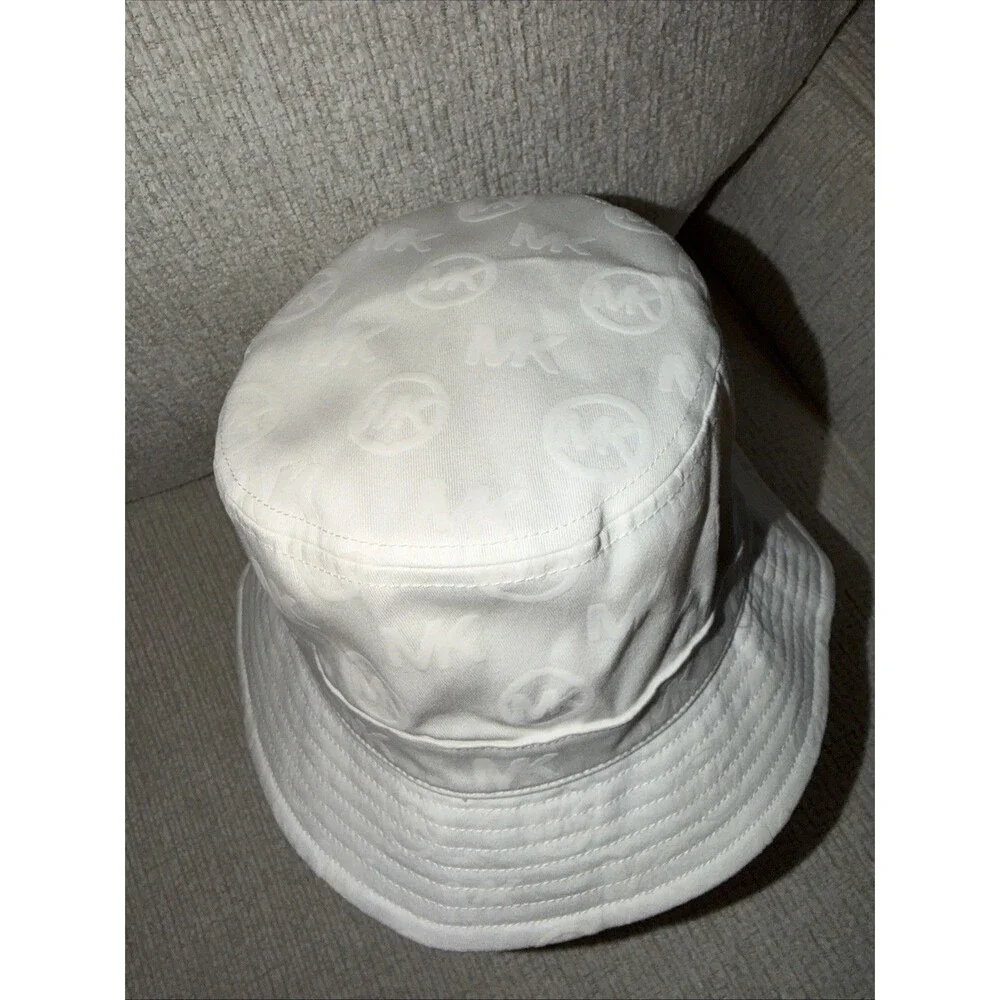 Michael Kors Bucket Hat Cream Cotton With Leather Trim OS Brand New Coach Logo